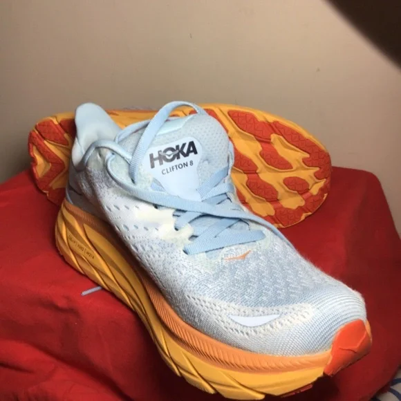 😍HOKA, women’s size 8.5B, great condition, see photos , gorgeous colors - Picture 9 of 9
